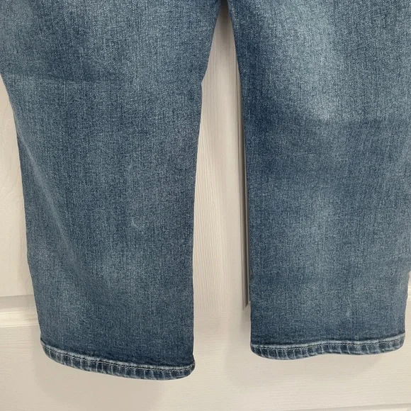 Miss Me Blue Embroidered Waistband Denim Jeans Size 30 - Picture 5 of 11